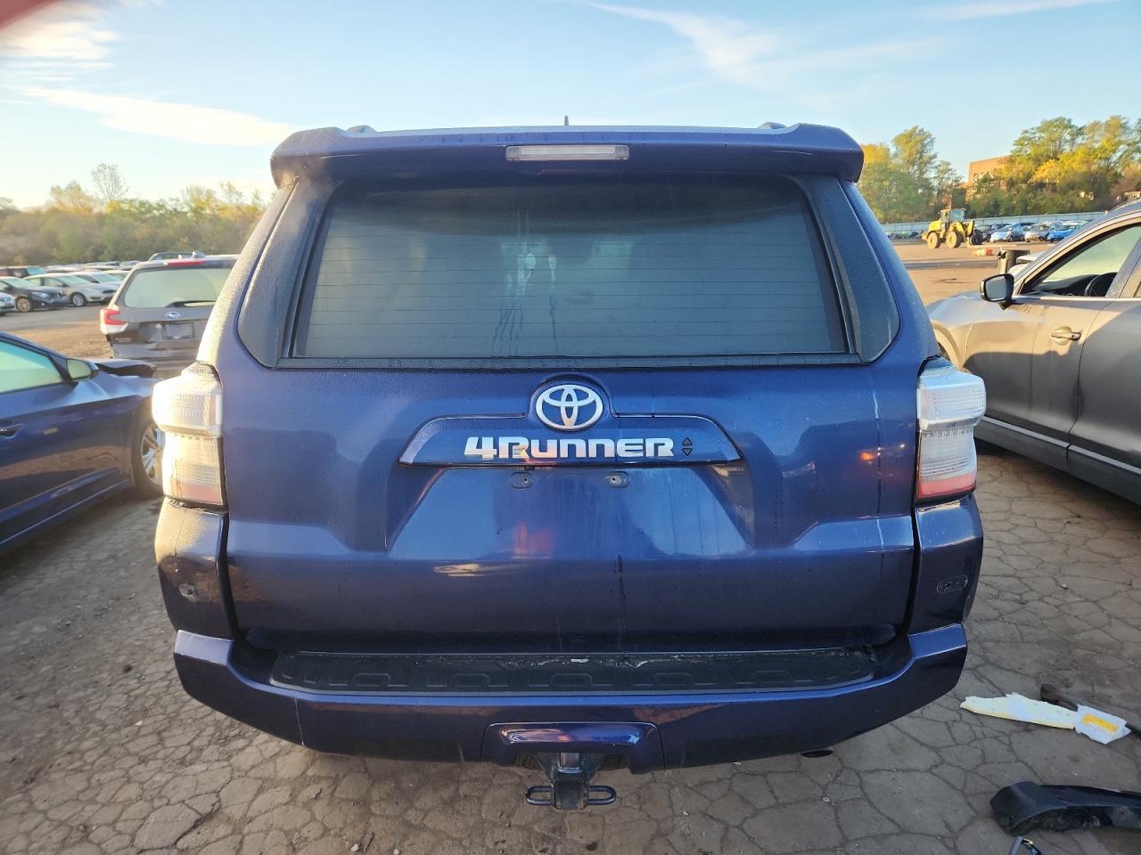 2022 TOYOTA 4Runner