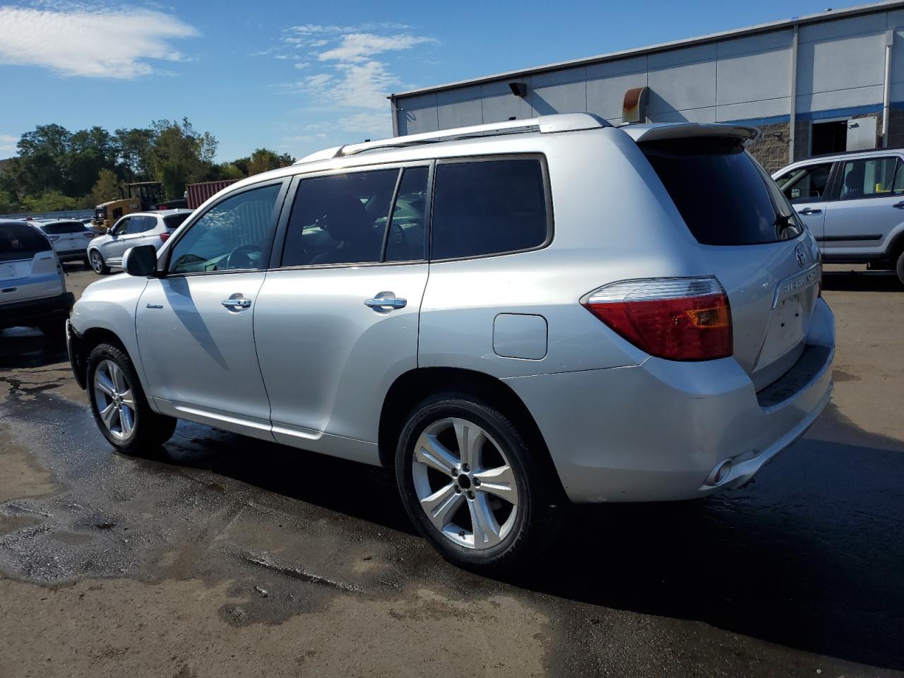 2010 TOYOTA HIGHLANDER