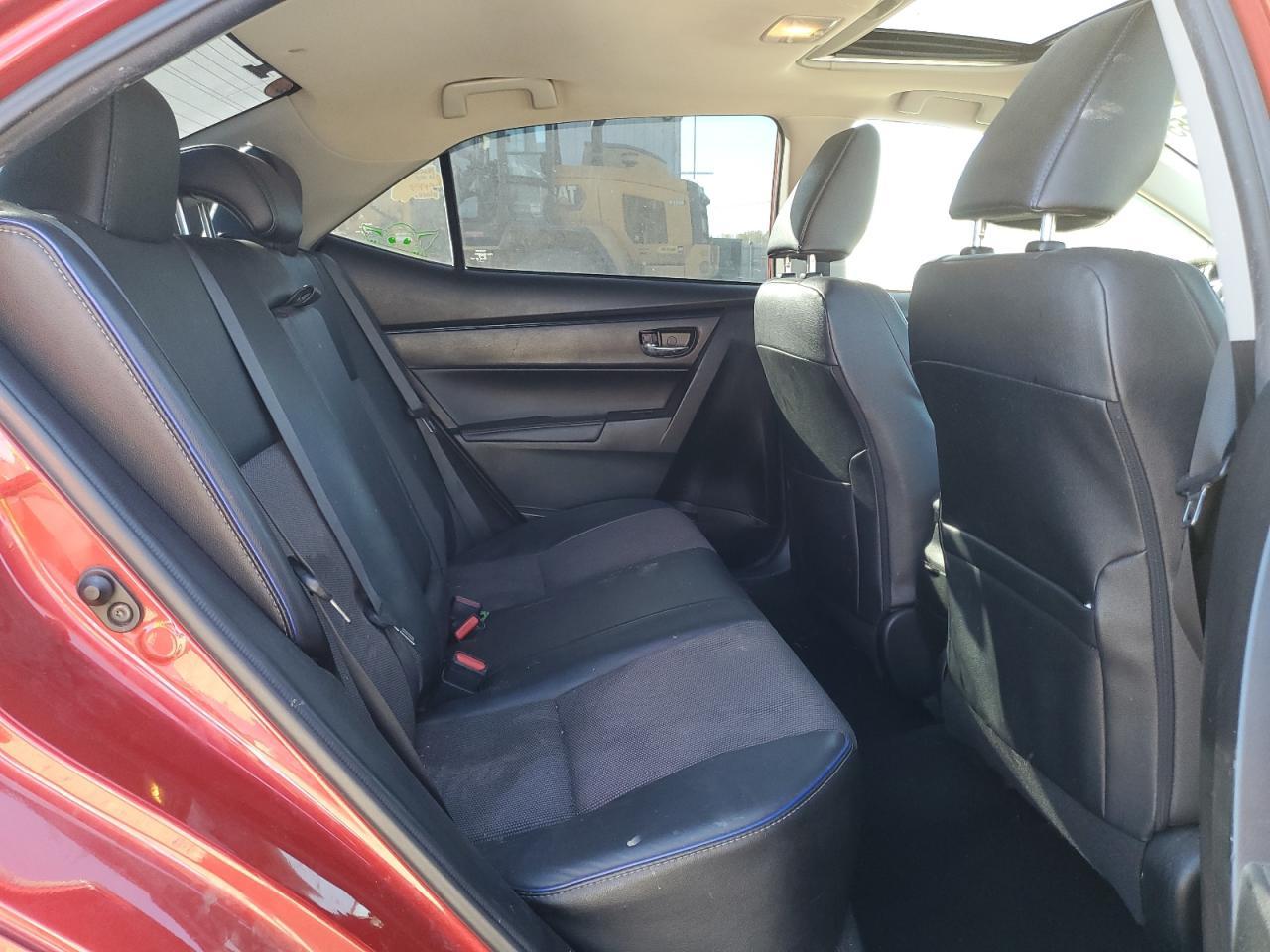 2017 TOYOTA COROLLA
