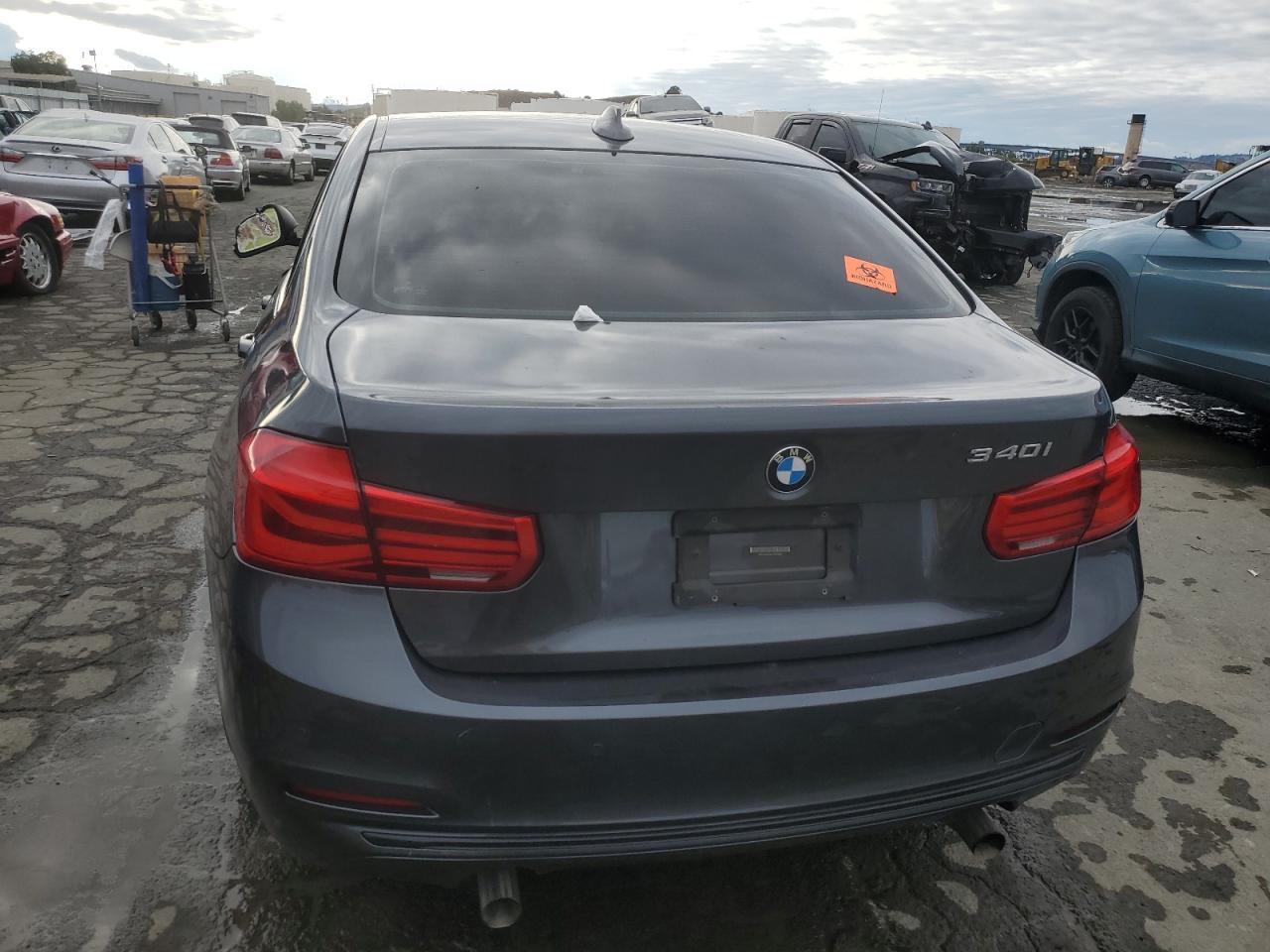 2017 BMW 3 SERIES