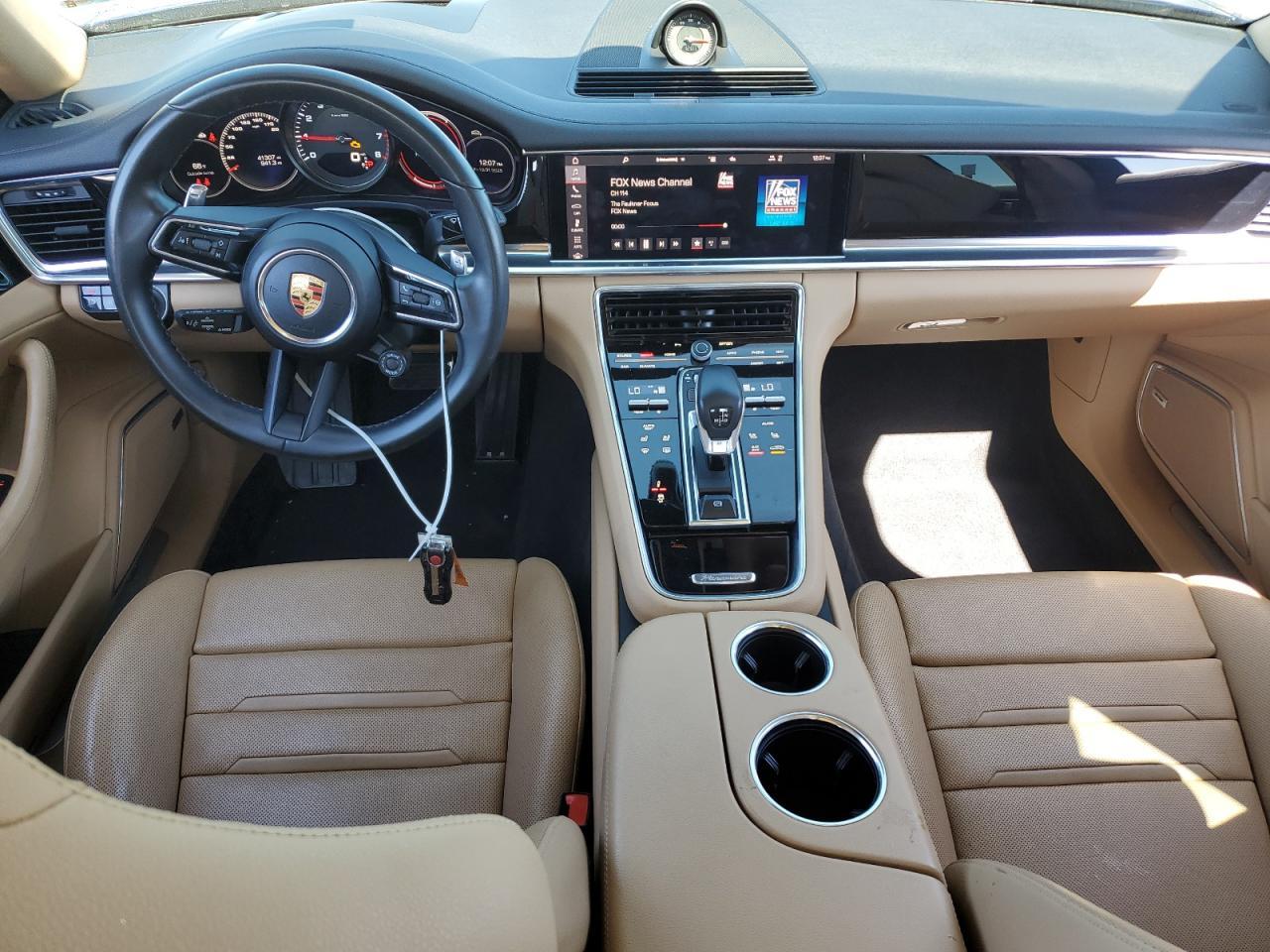 2021 PORSCHE Panamera
