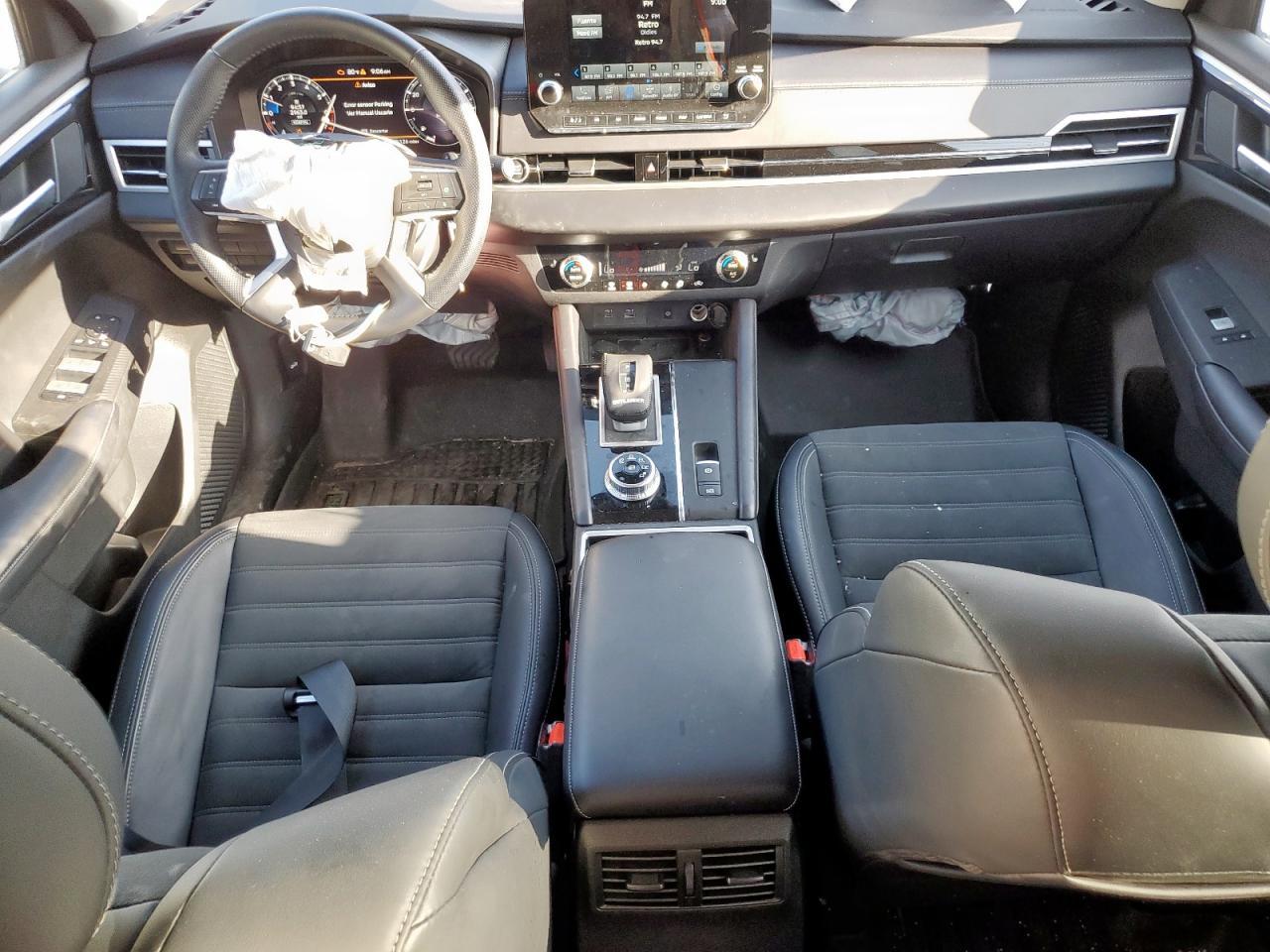 2024 MITSUBISHI outlander