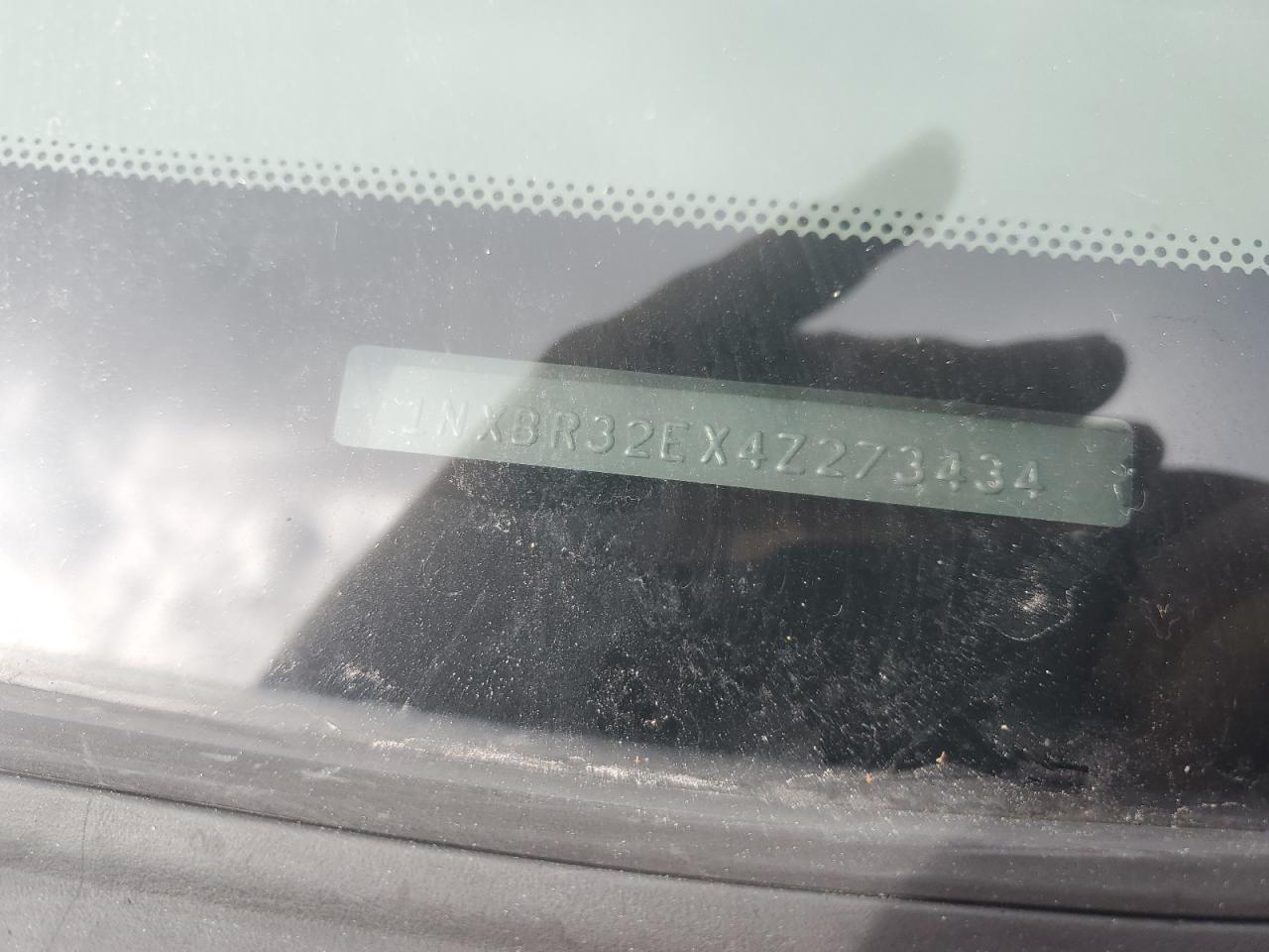 2004 TOYOTA COROLLA