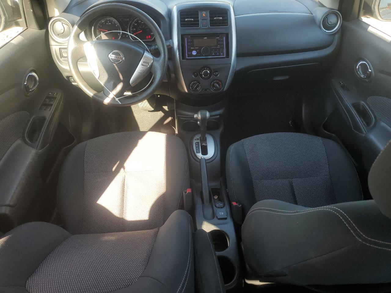 2015 NISSAN VERSA
