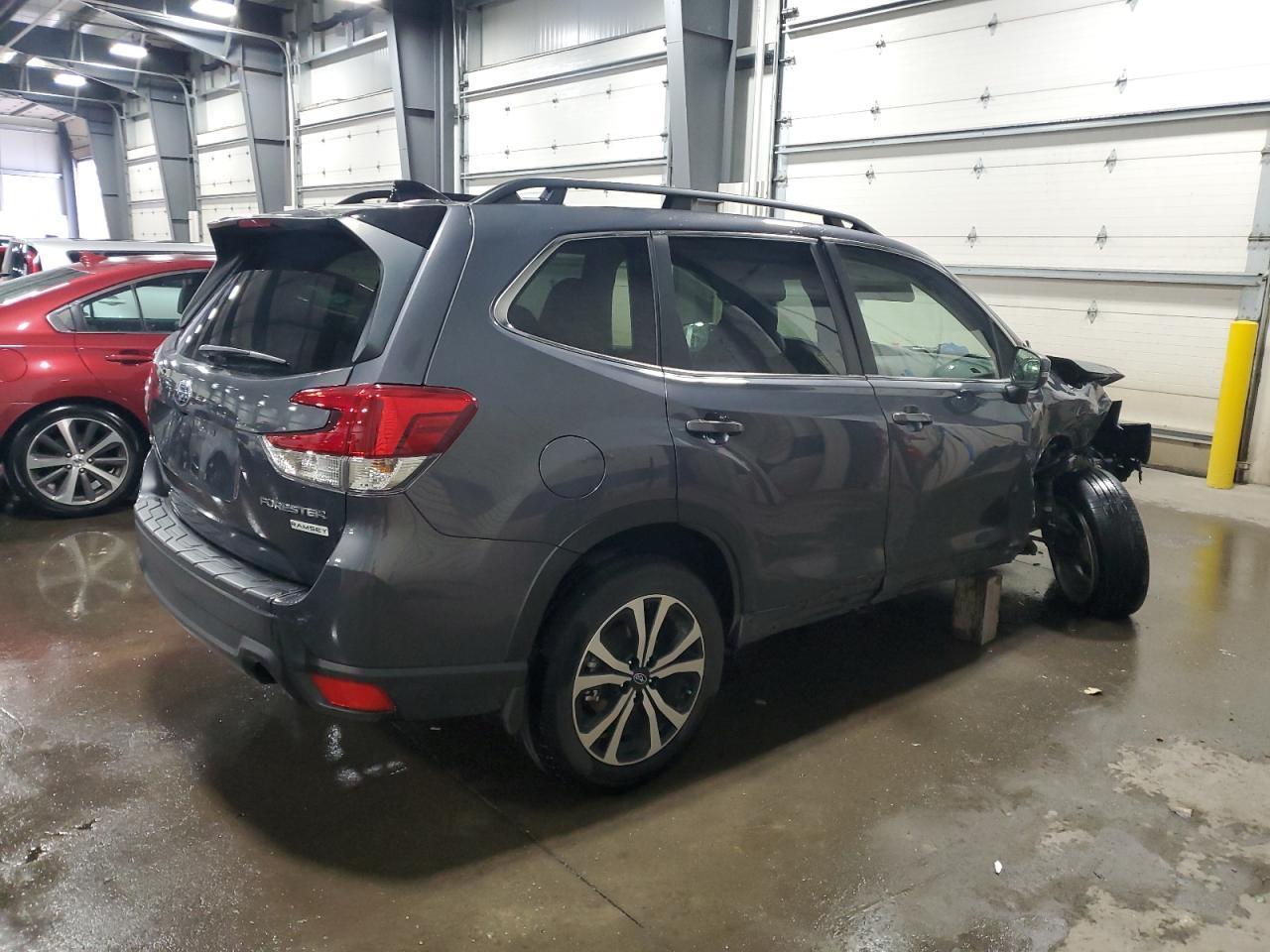 2024 SUBARU FORESTER