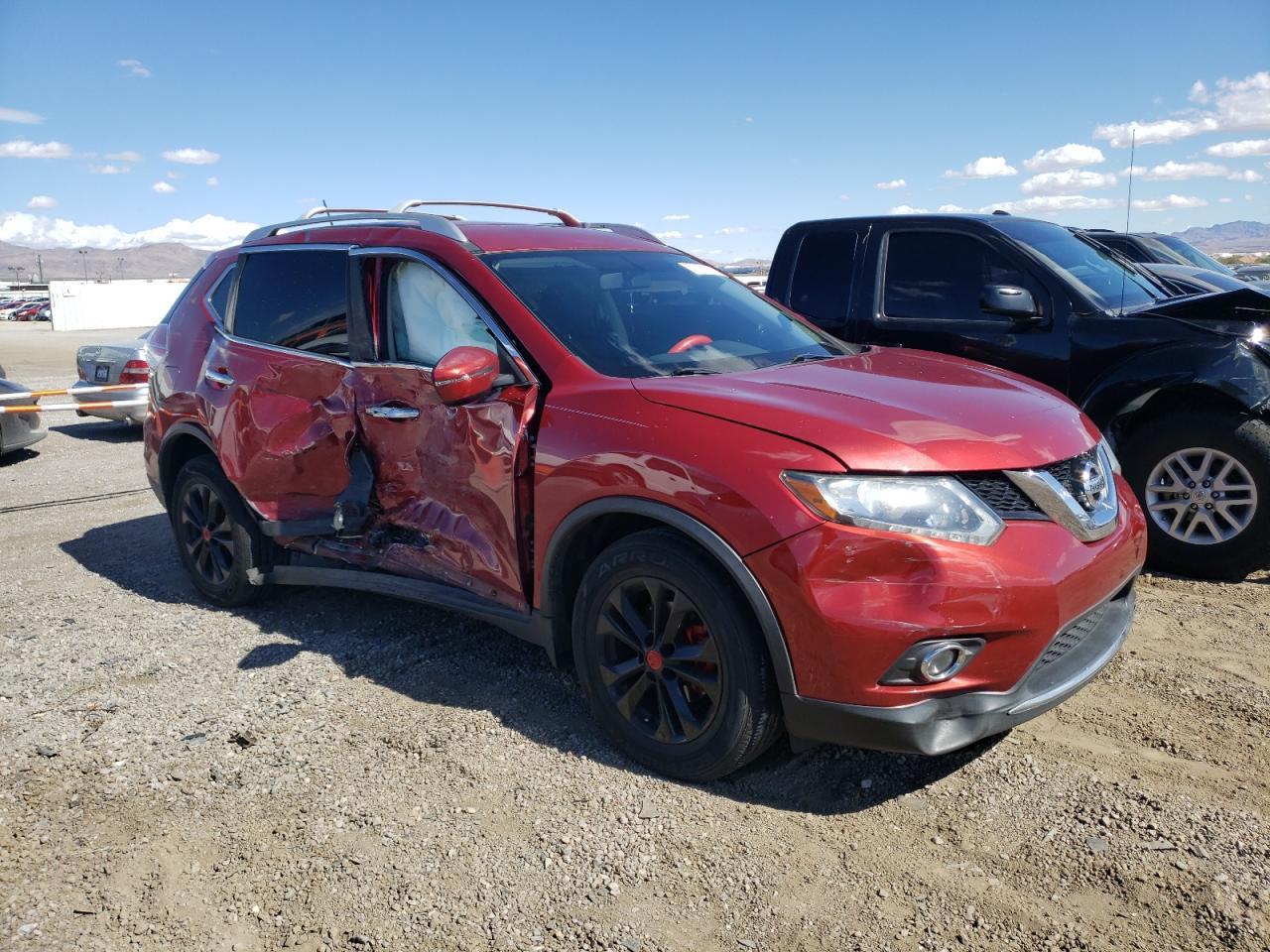 2016 NISSAN ROGUE