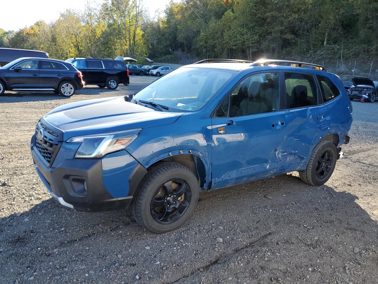 2022 SUBARU FORESTER