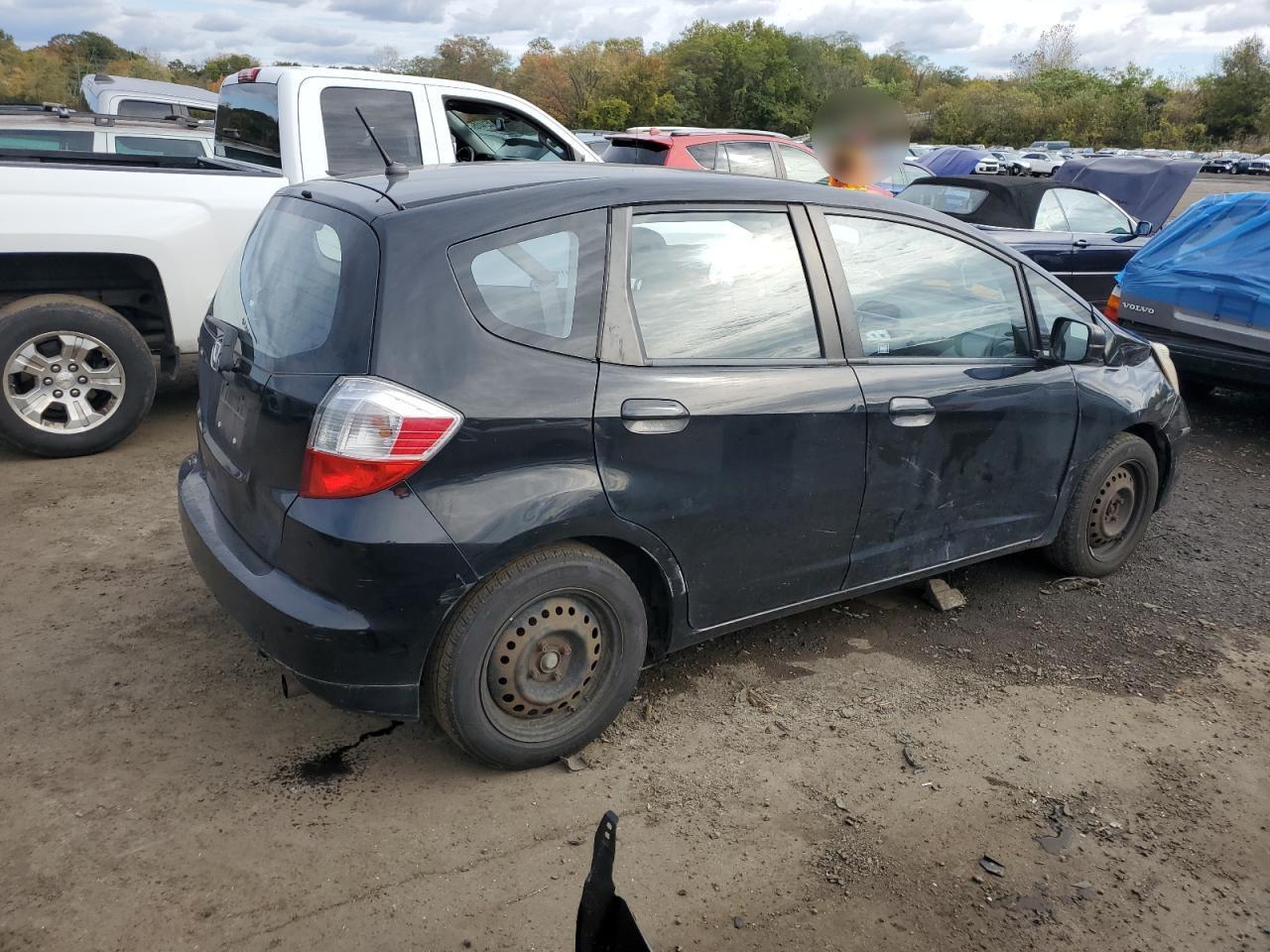 2011 HONDA FIT