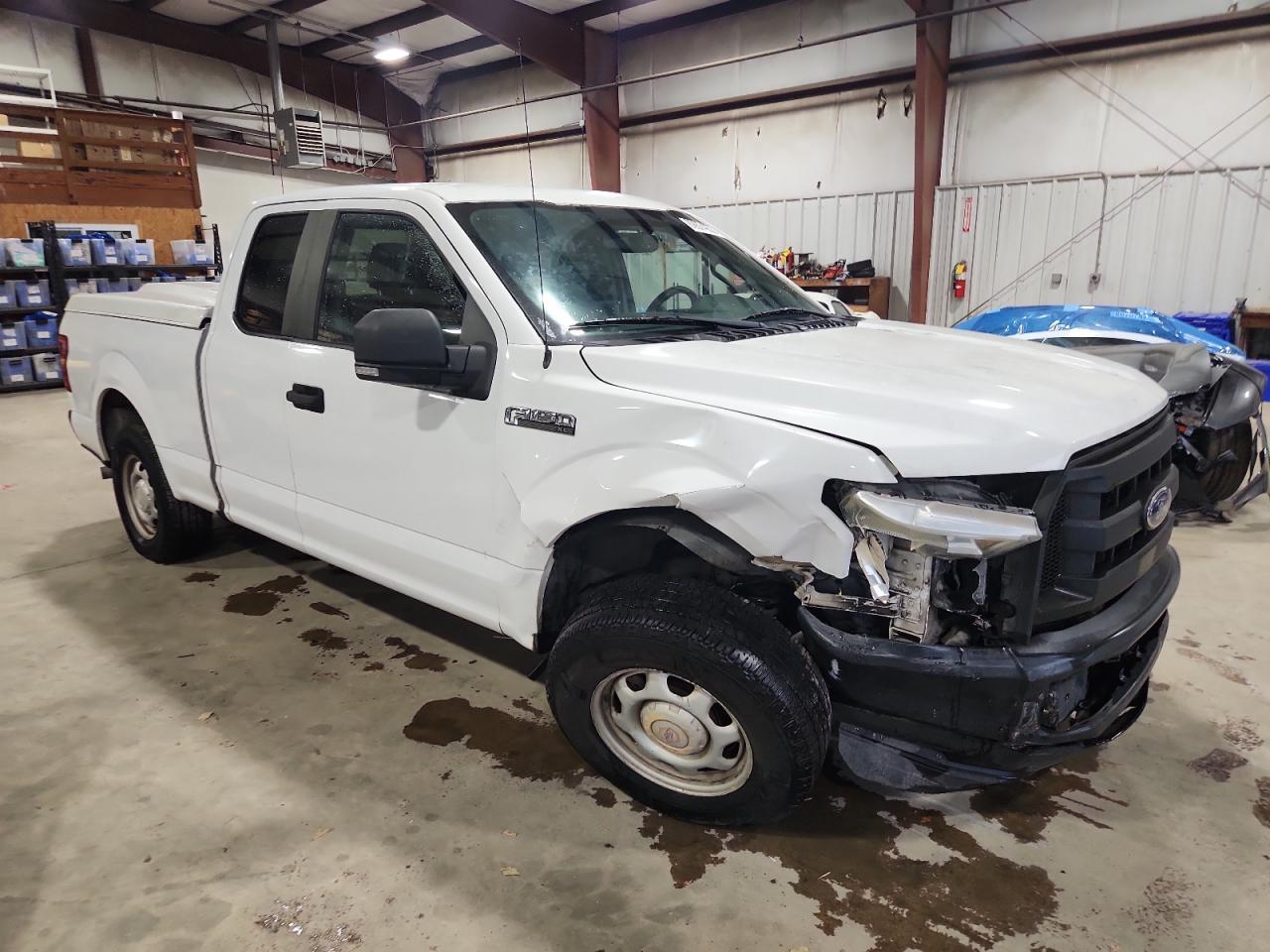 2015 FORD F-150