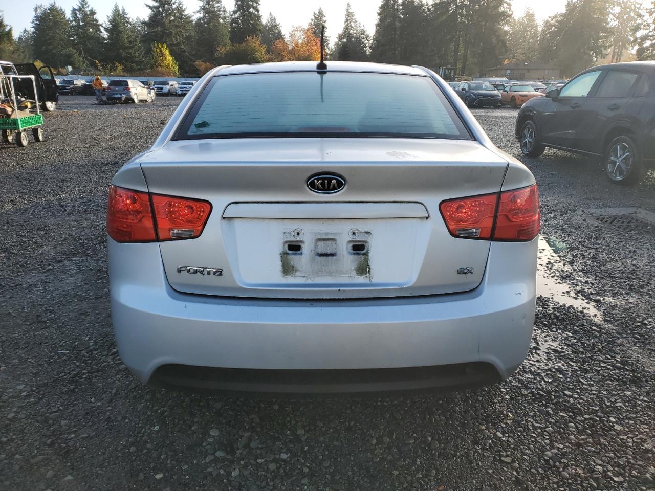 2013 KIA FORTE