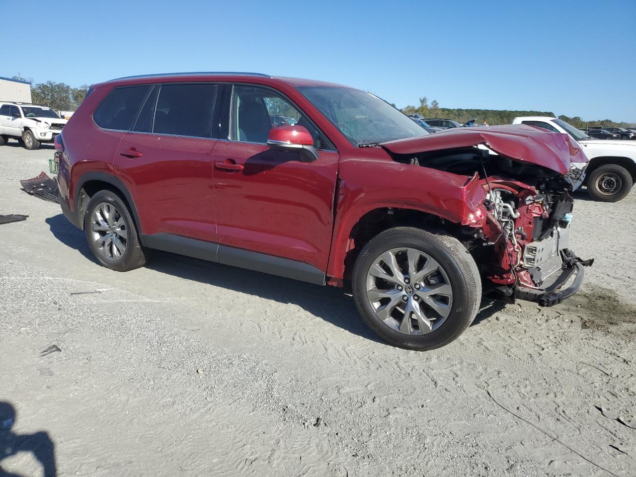 2024 TOYOTA HIGHLANDER