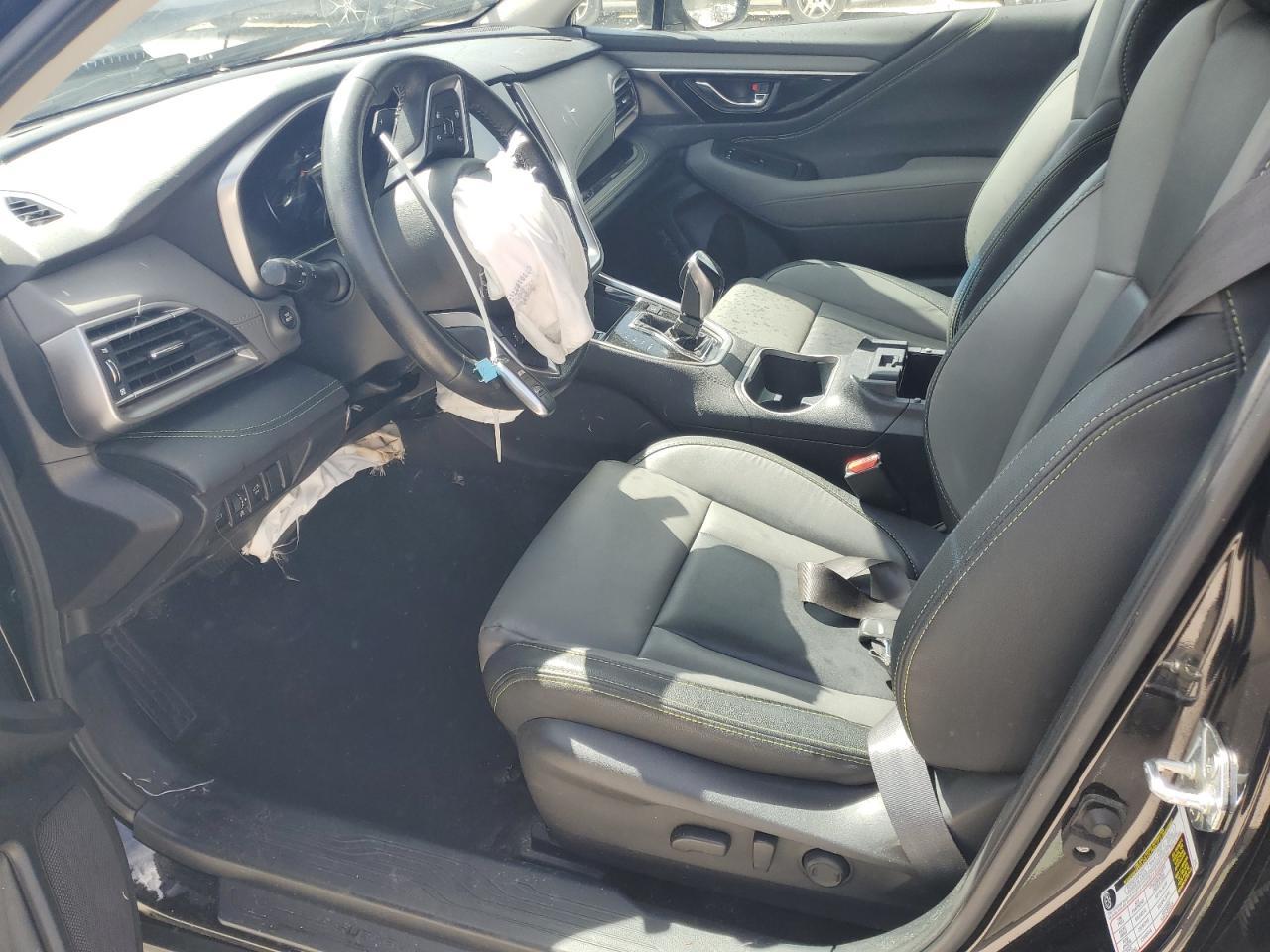 2021 SUBARU Outback