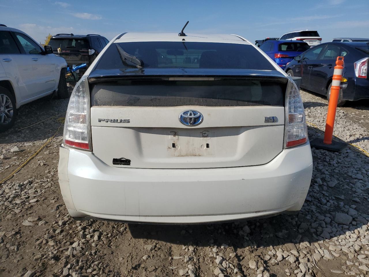 2011 TOYOTA PRIUS