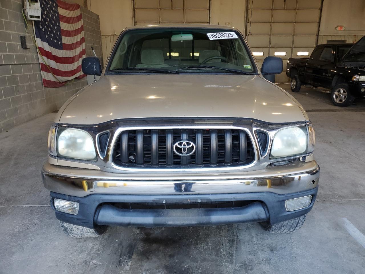2002 TOYOTA TACOMA