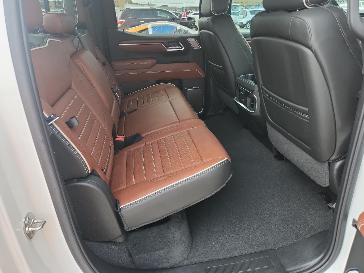 2025 GMC Sierra