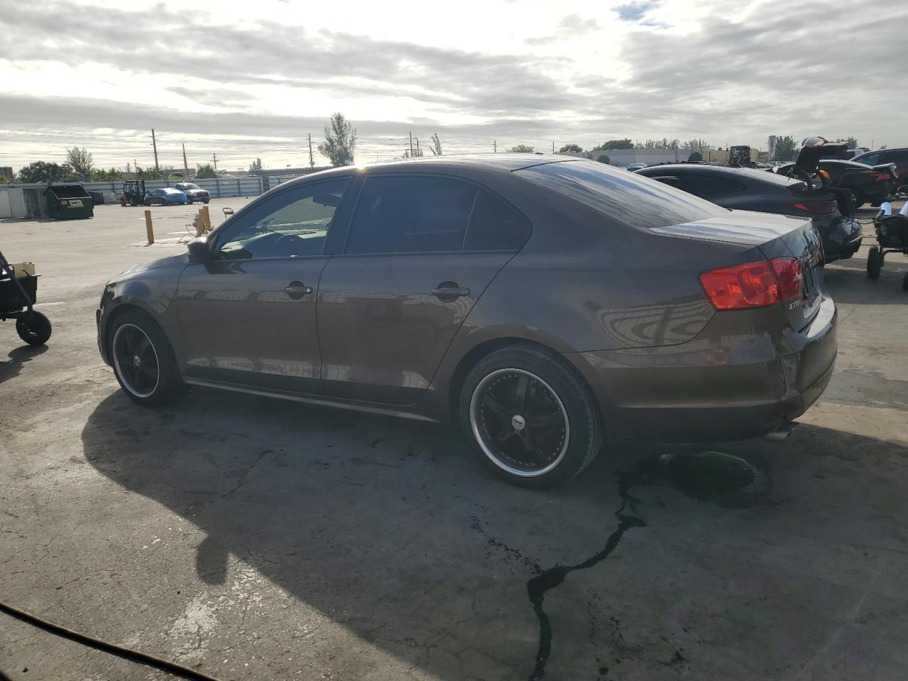 2014 VOLKSWAGEN JETTA
