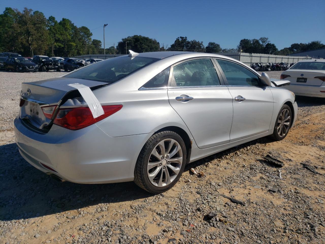 2011 HYUNDAI SONATA