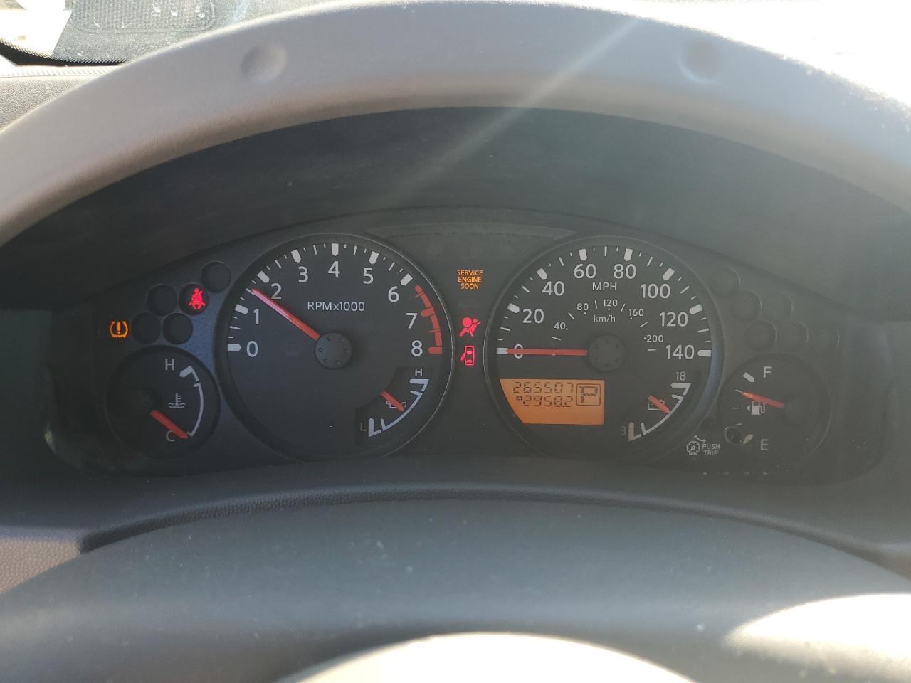 2010 NISSAN Frontier