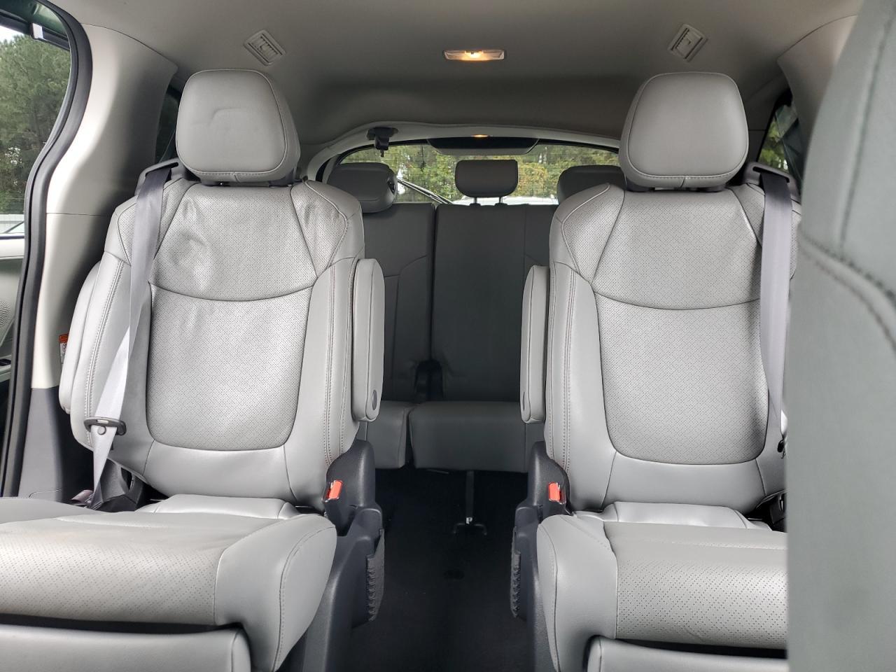 2023 TOYOTA SIENNA