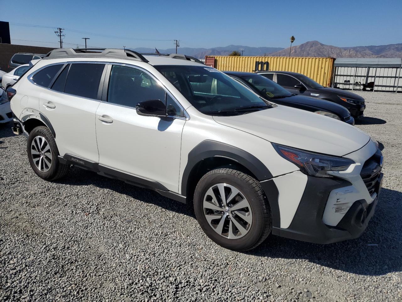 2025 SUBARU Outback