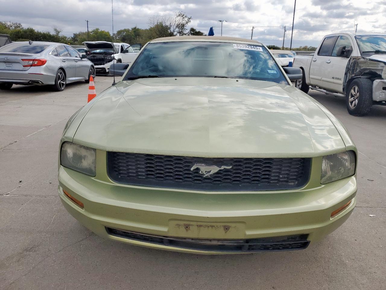 2005 FORD MUSTANG