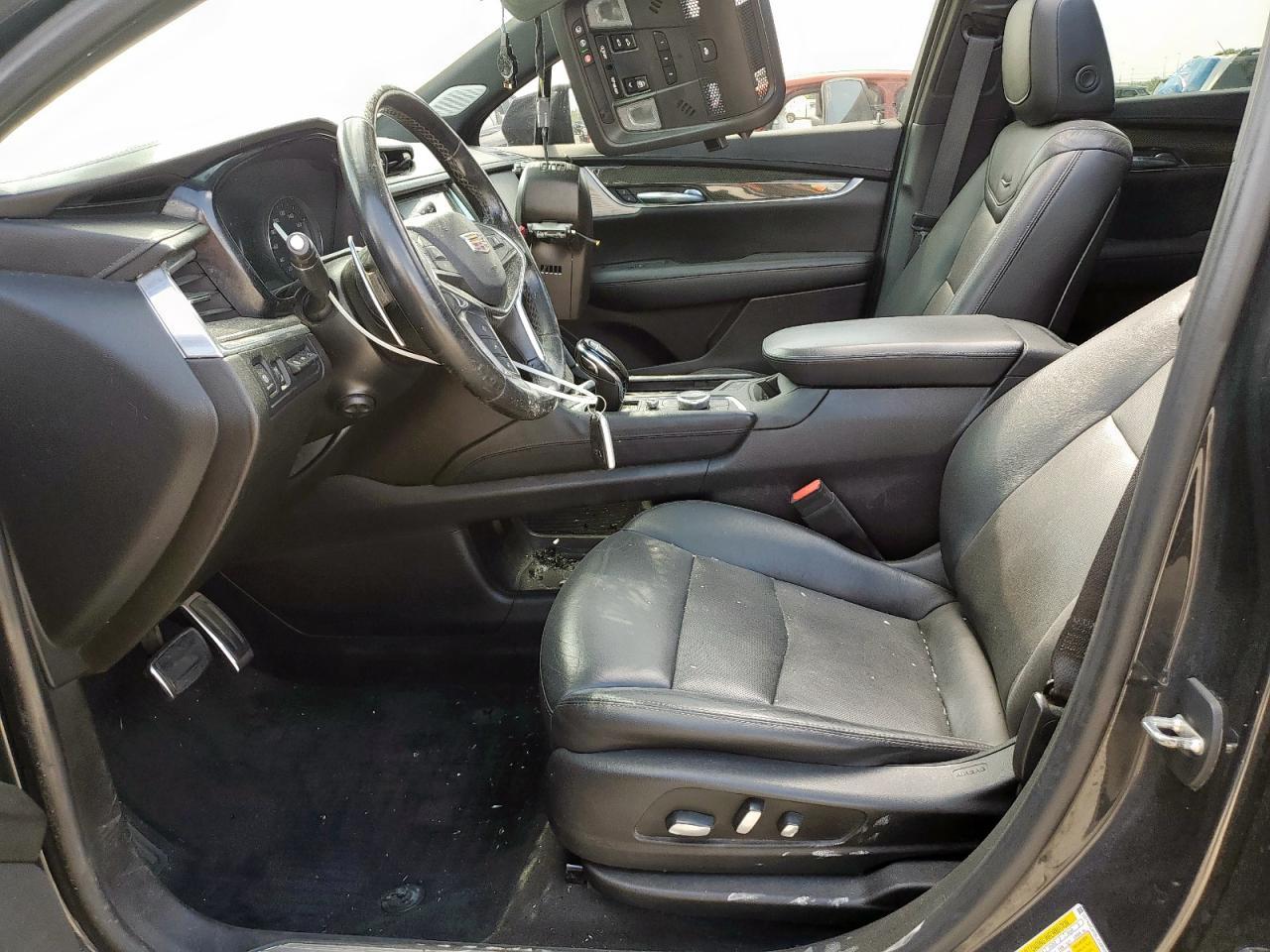 2020 CADILLAC XT5