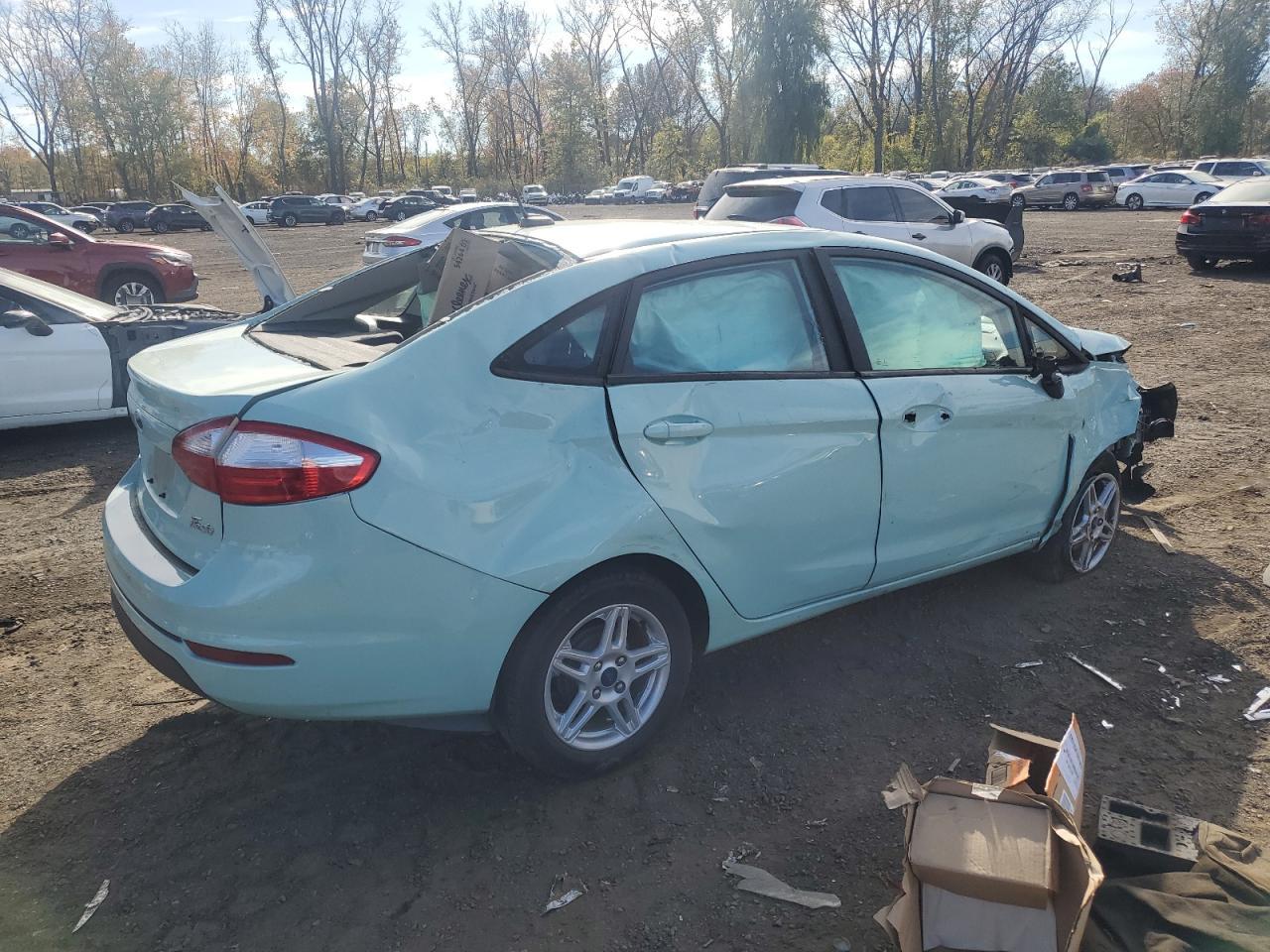 2017 FORD Fiesta