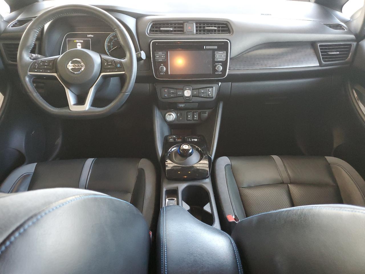 2018 NISSAN LEAF