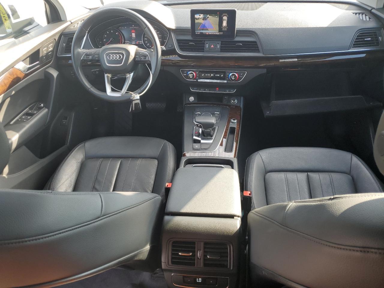 2020 AUDI Q5