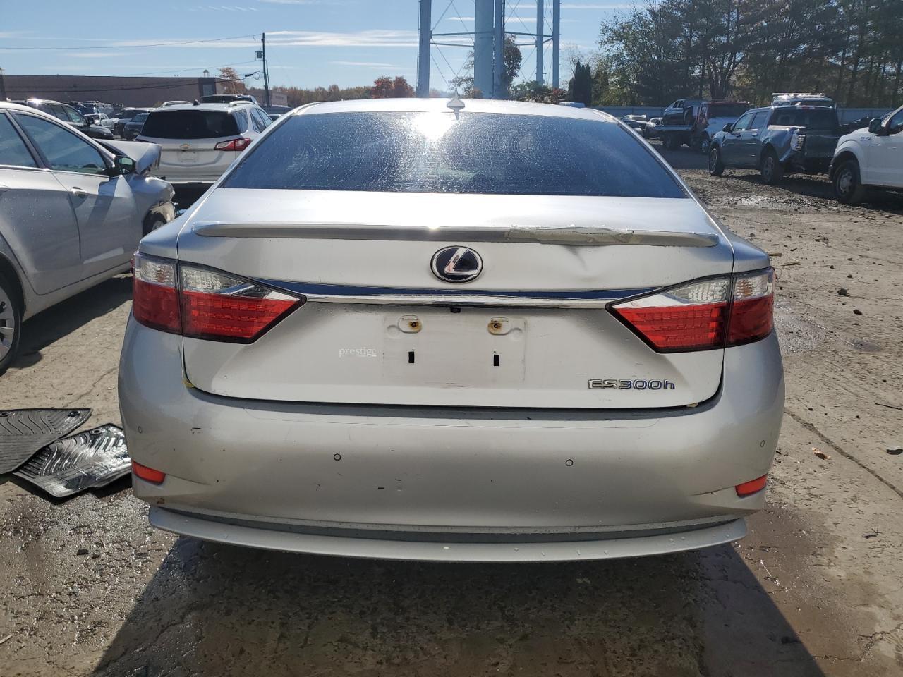 2013 LEXUS ES 300H