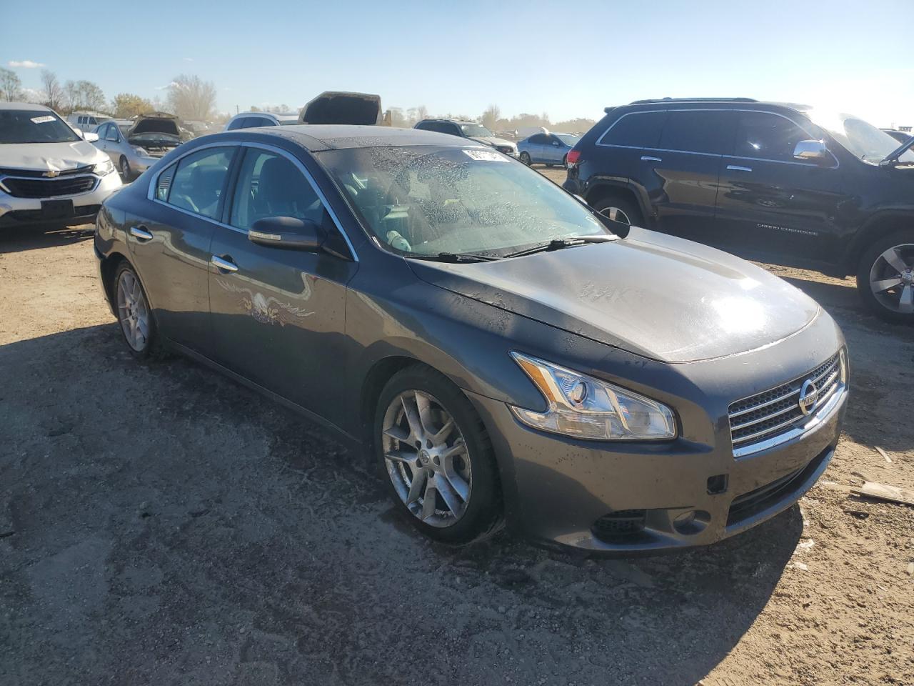 2010 NISSAN Maxima