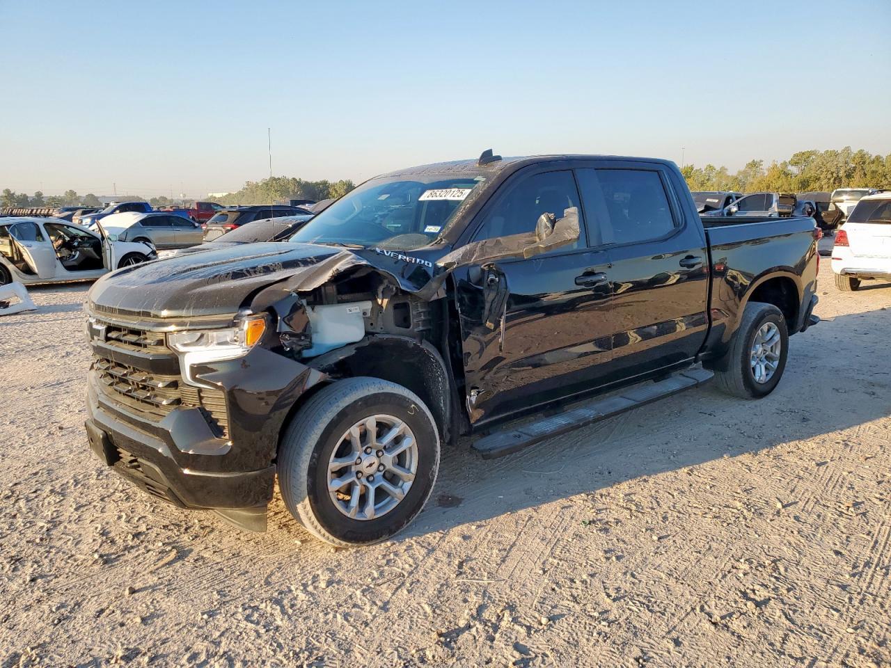 2023 CHEVROLET Silverado