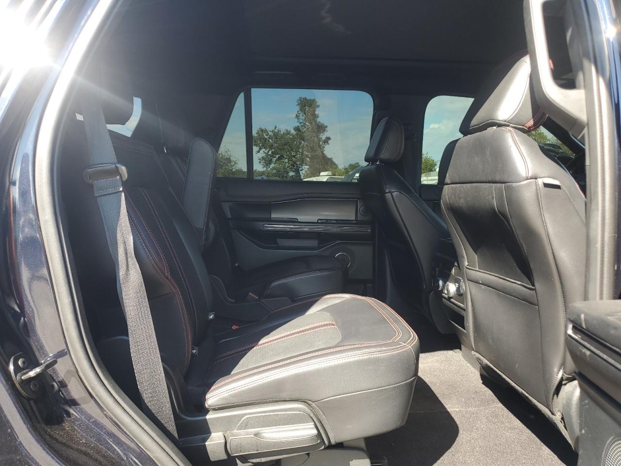 2021 FORD Expedition