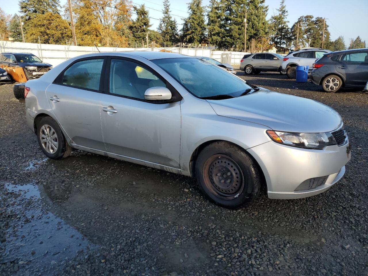 2013 KIA FORTE