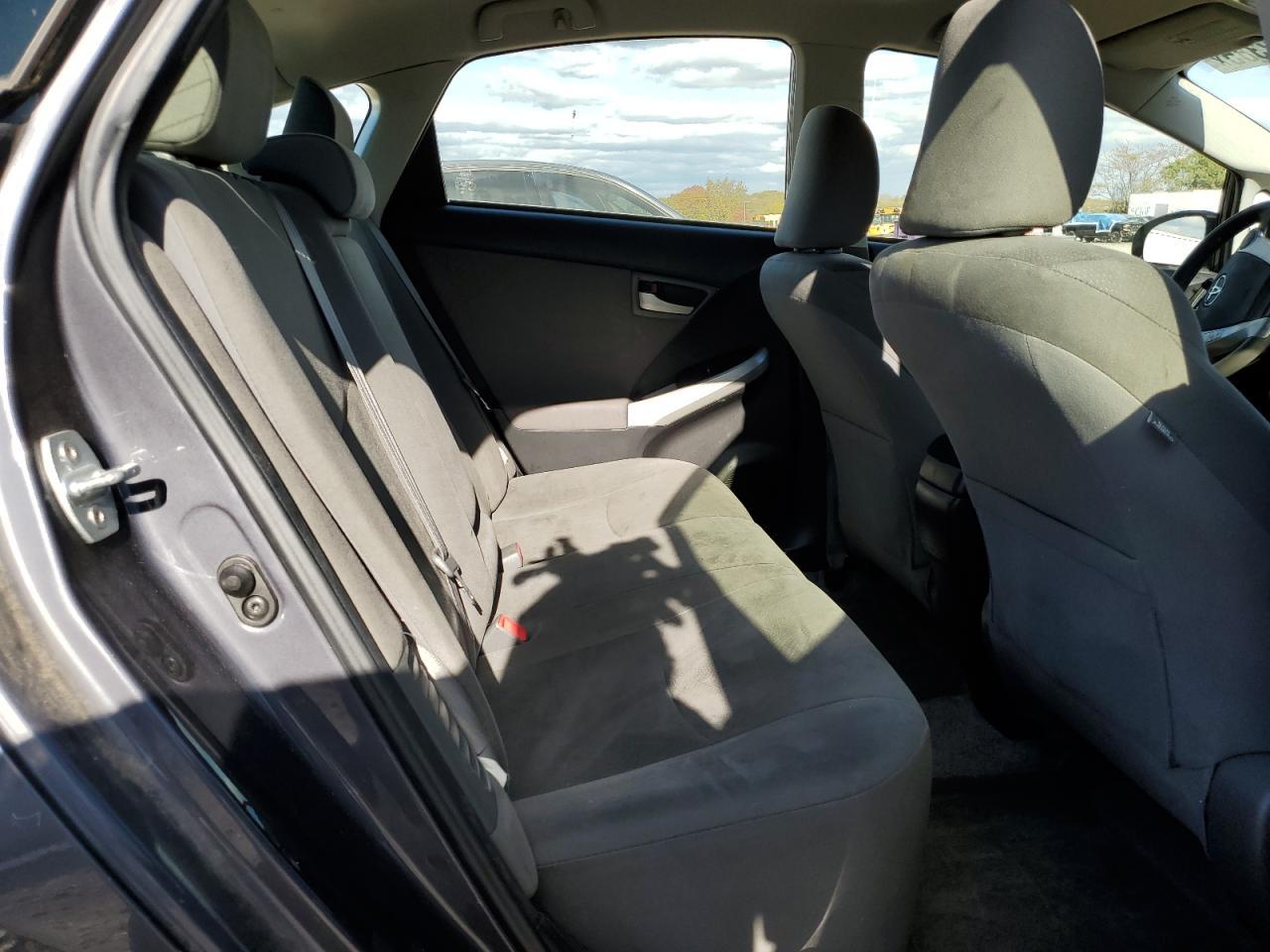 2013 TOYOTA PRIUS
