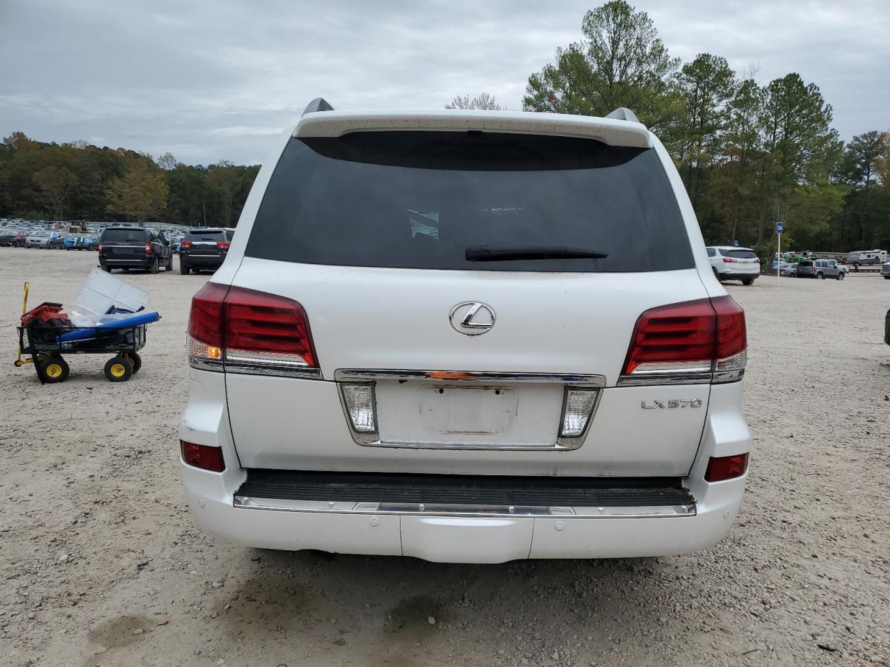 2013 LEXUS Lx