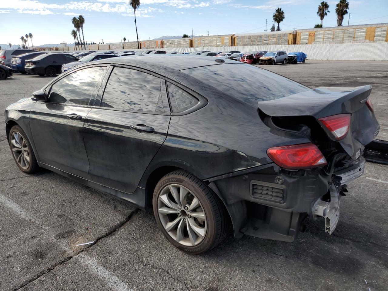 2016 CHRYSLER 200