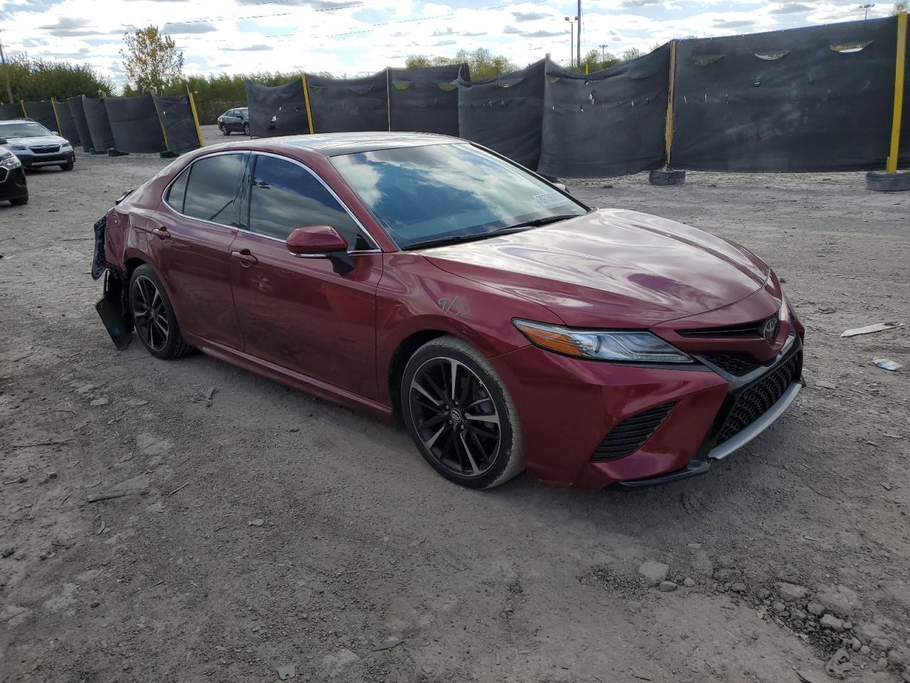 2018 TOYOTA CAMRY