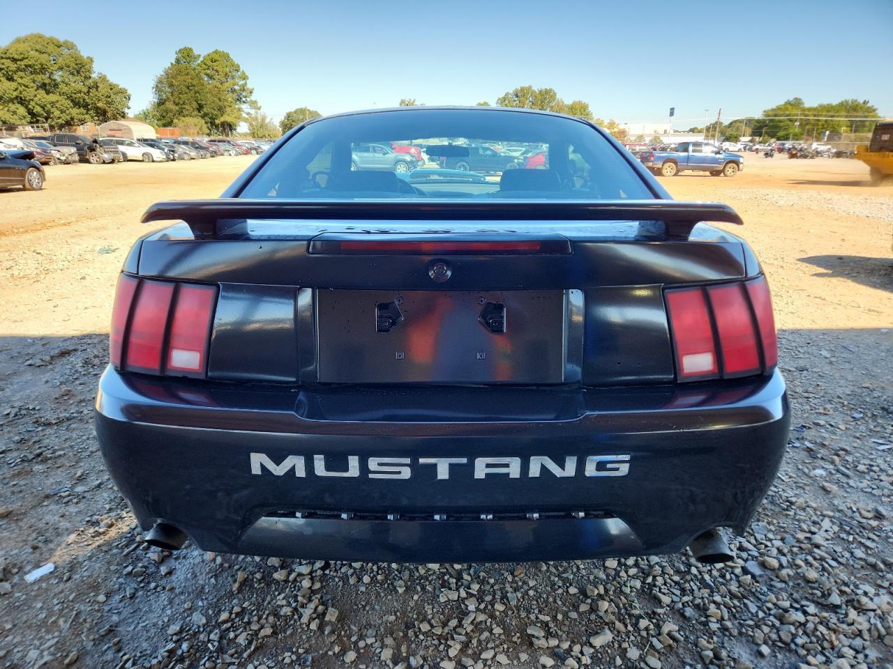 2004 FORD MUSTANG