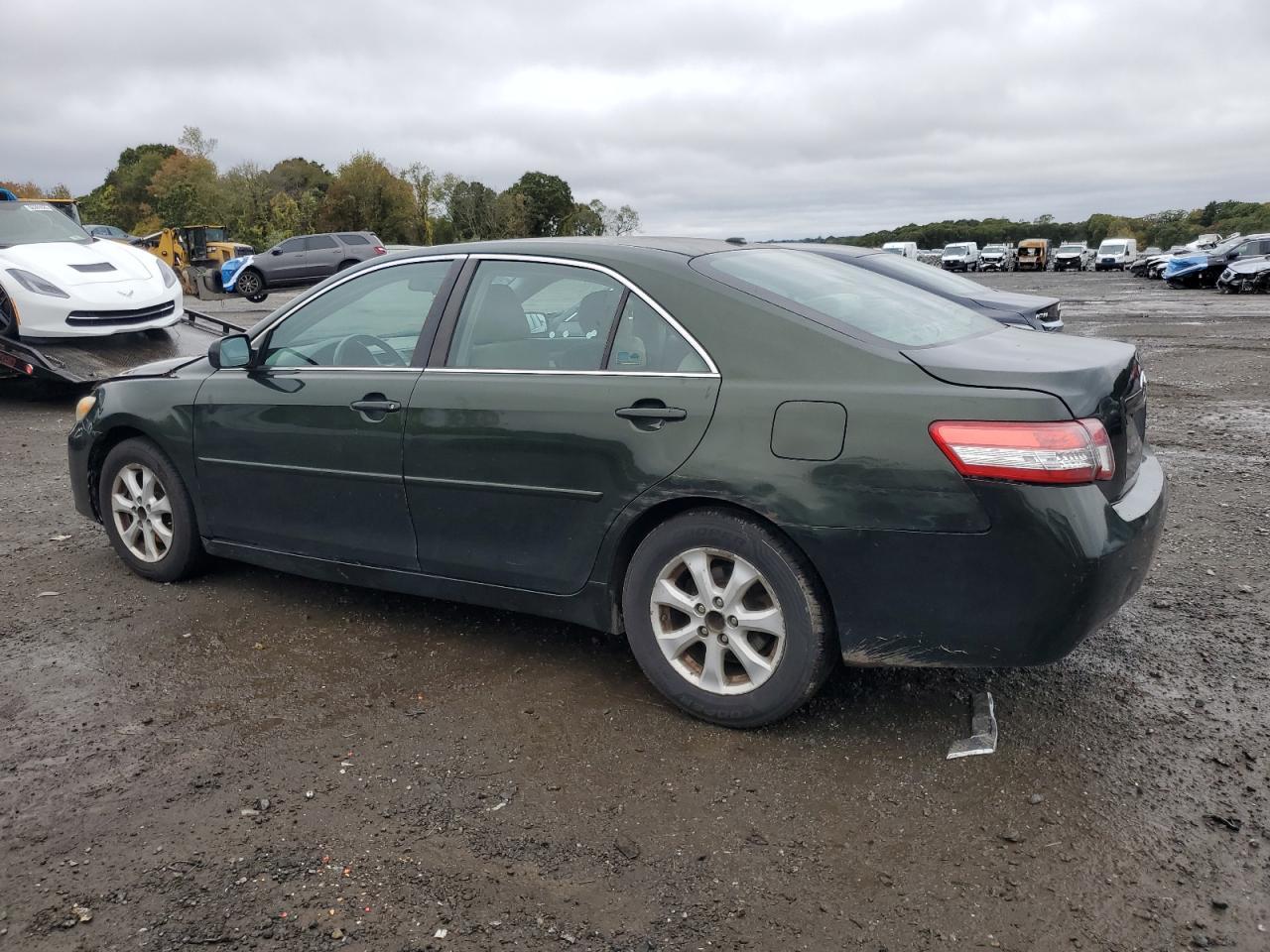 2011 TOYOTA CAMRY