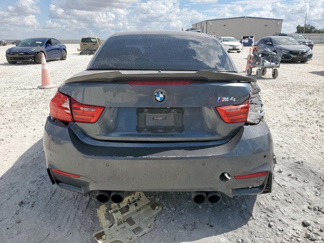 2015 BMW M4