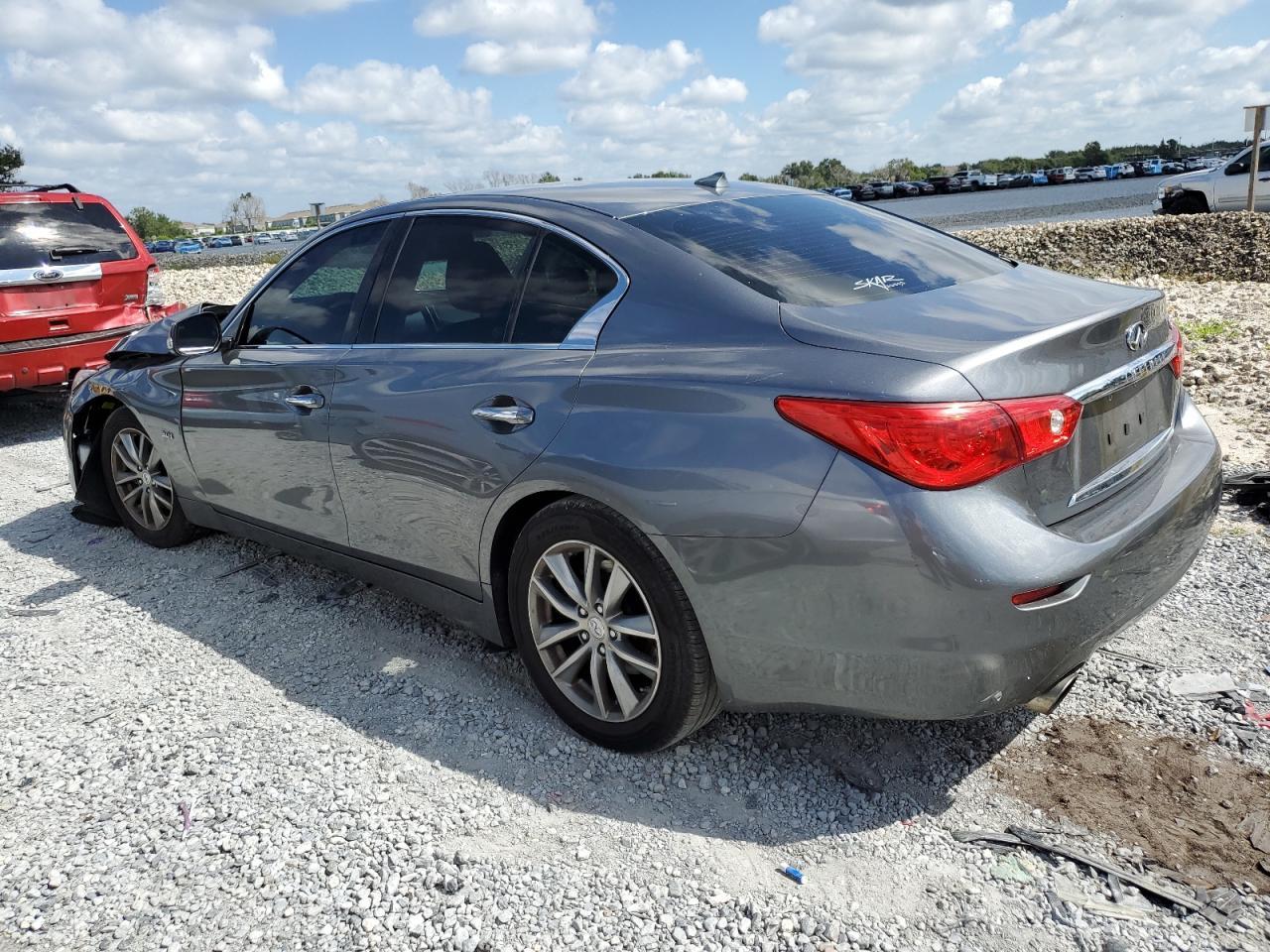 2017 INFINITI Q50