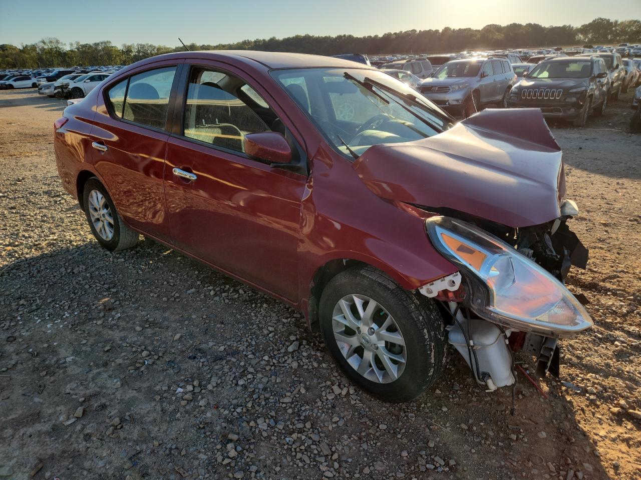 2015 NISSAN VERSA
