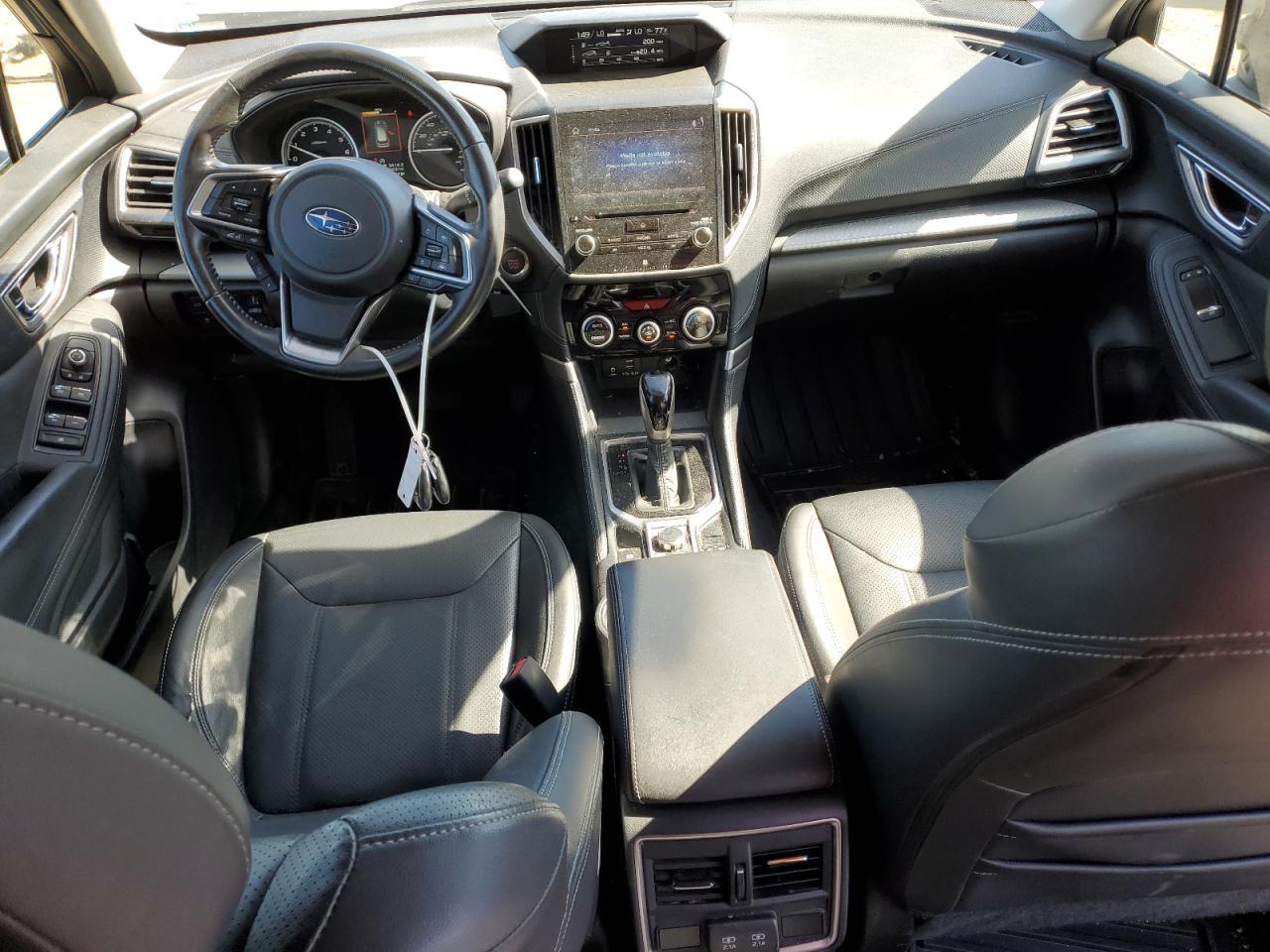2019 SUBARU FORESTER