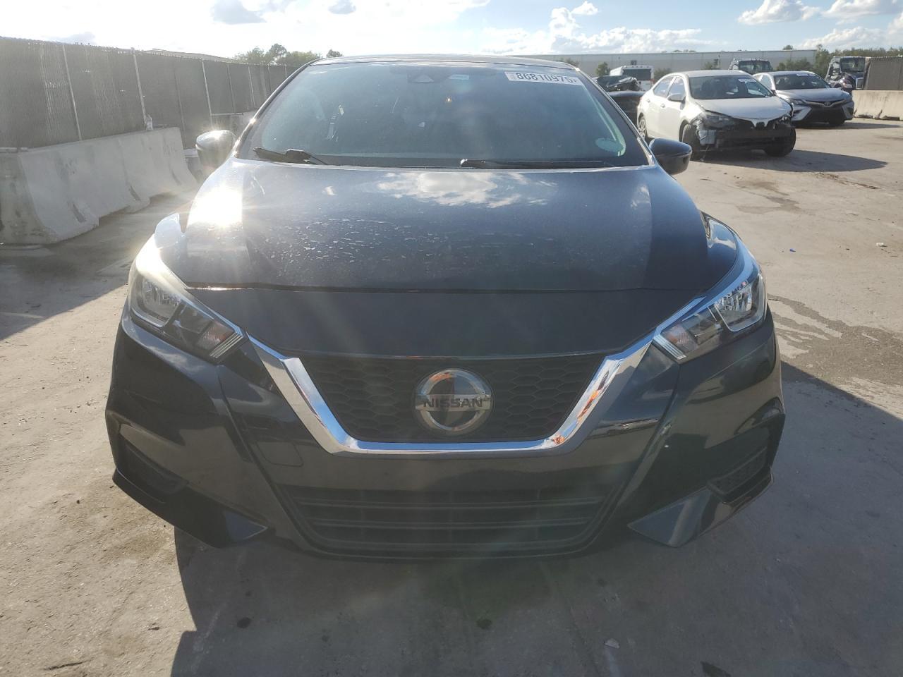2021 NISSAN VERSA