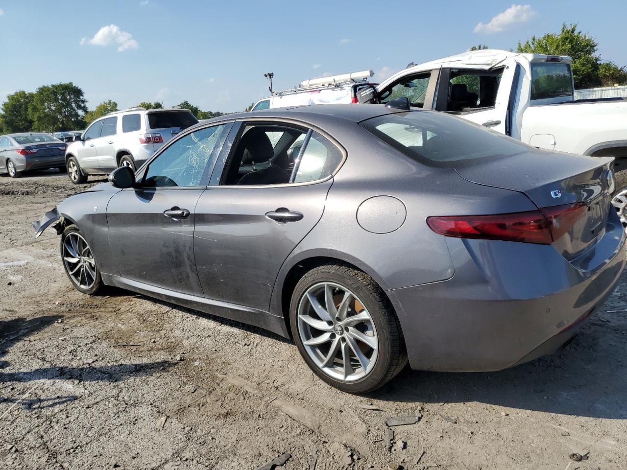 2022 ALFA ROMEO Giulia