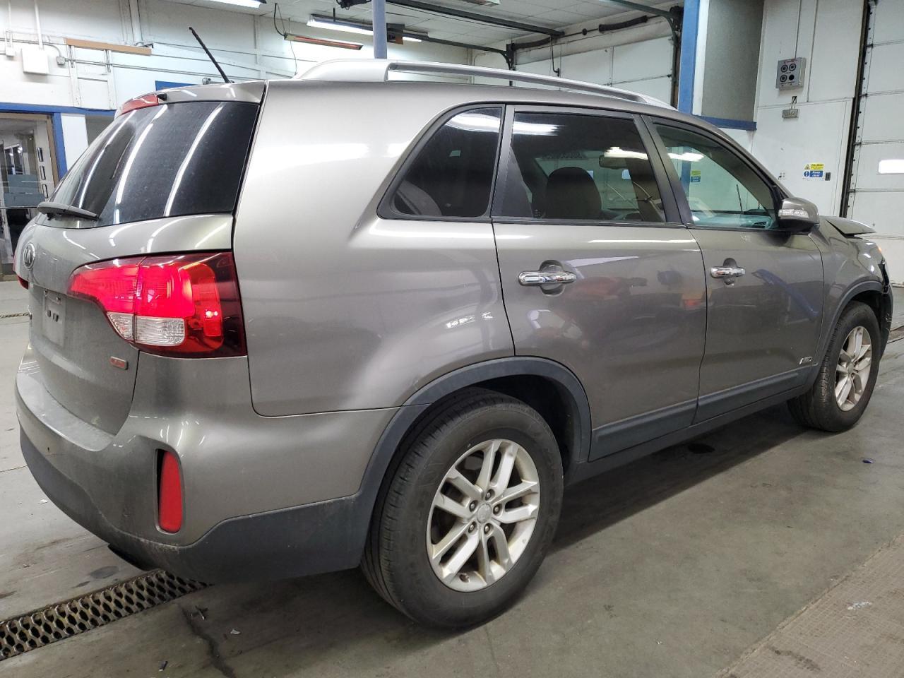 2014 KIA SORENTO