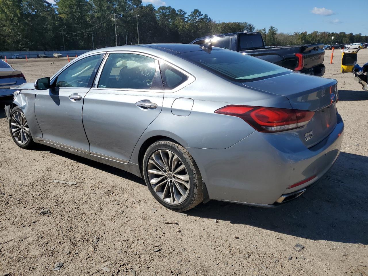 2015 HYUNDAI GENESIS