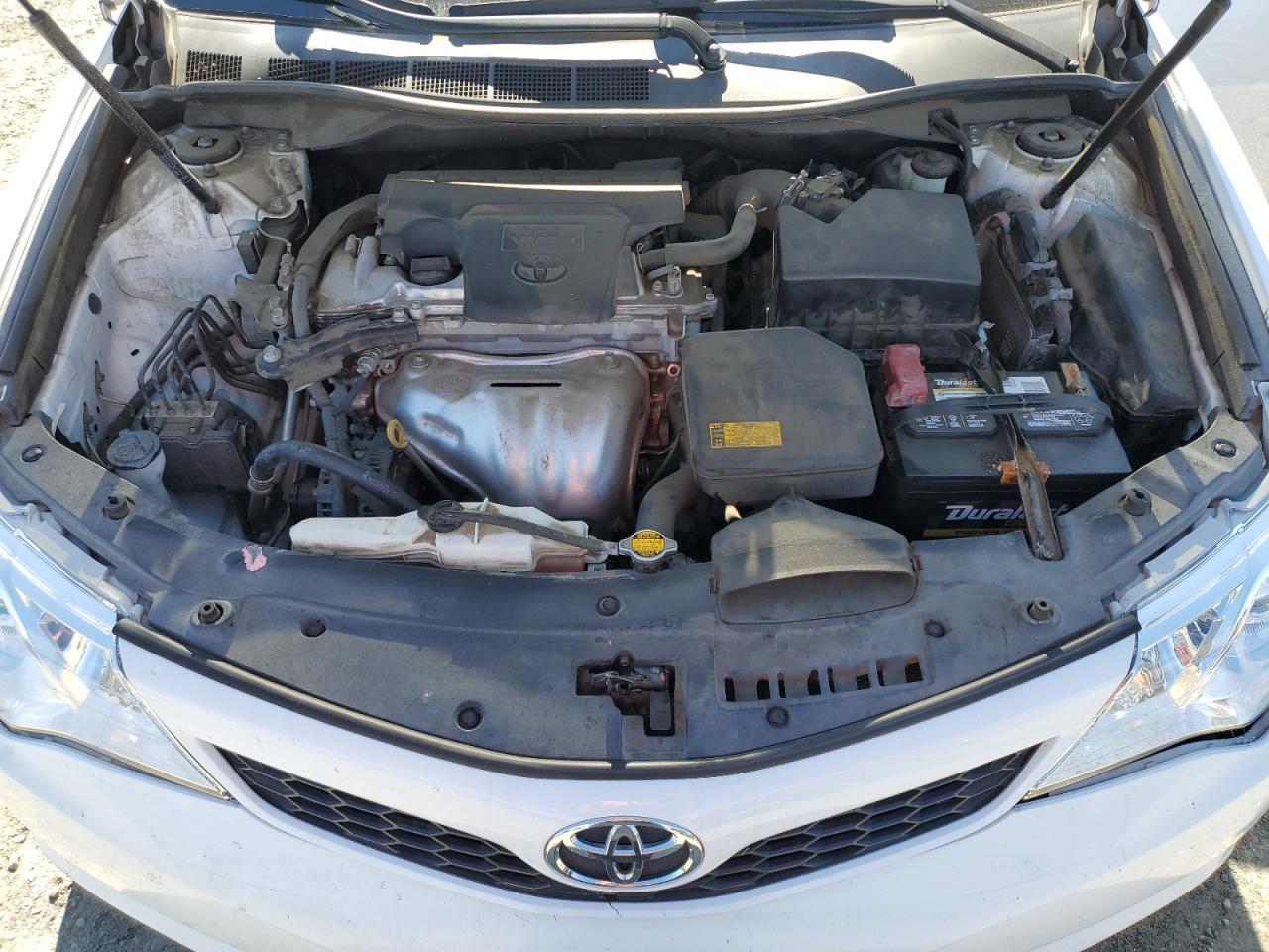 2014 TOYOTA CAMRY