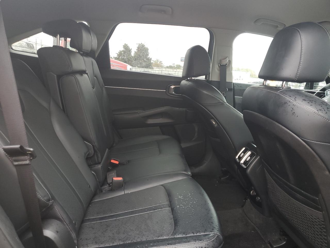 2021 KIA SORENTO